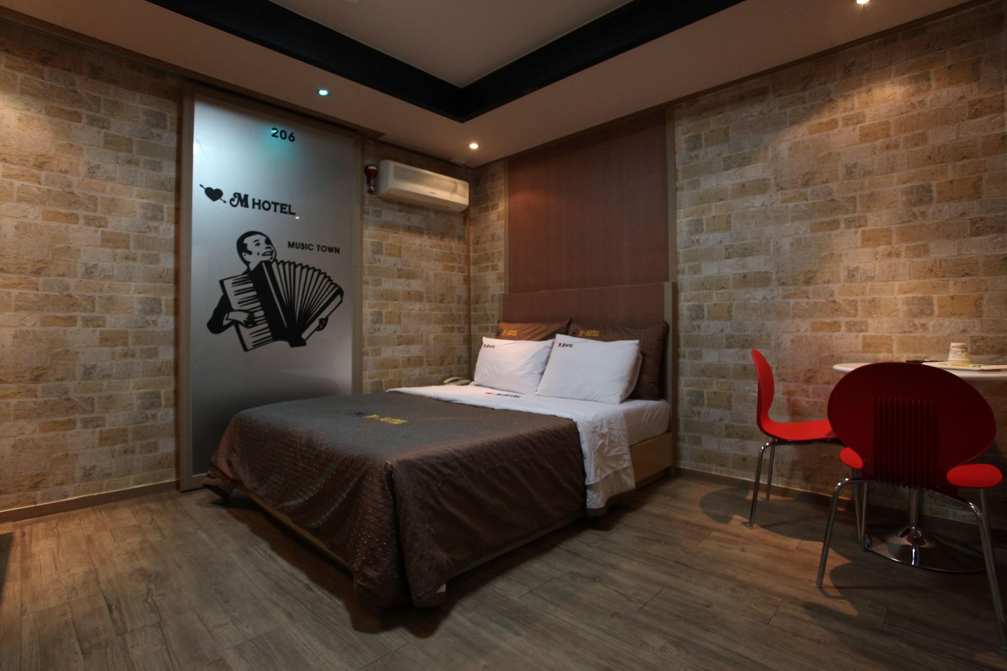 פייונגטק M Motel Songtan מראה חיצוני תמונה