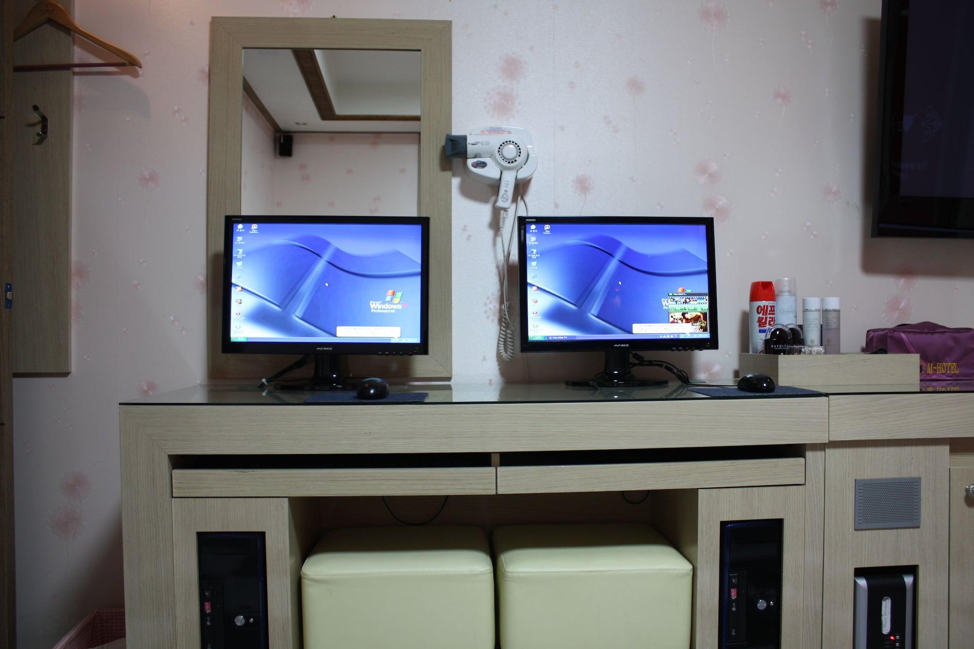 פייונגטק M Motel Songtan מראה חיצוני תמונה