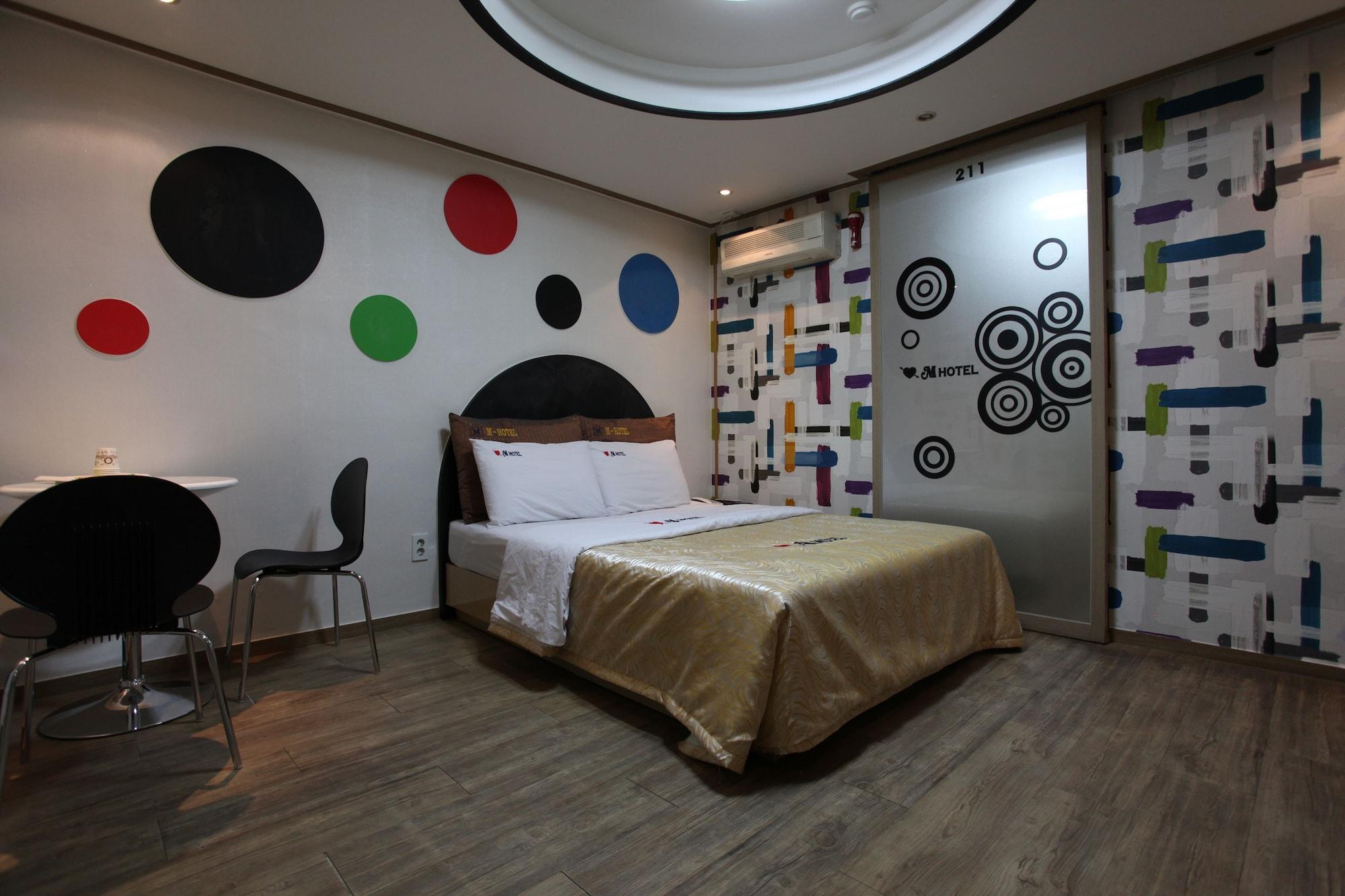 פייונגטק M Motel Songtan מראה חיצוני תמונה